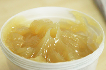 潤滑脂廠家告訴你潤滑脂開封后該如何存放！